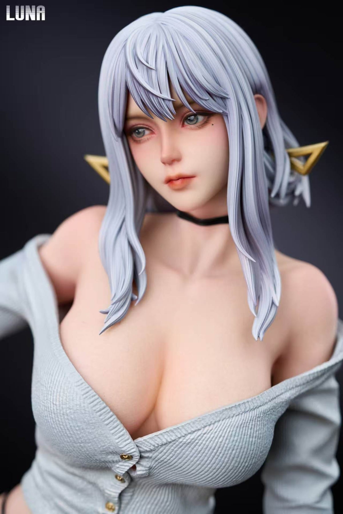 Luna - Scarlet