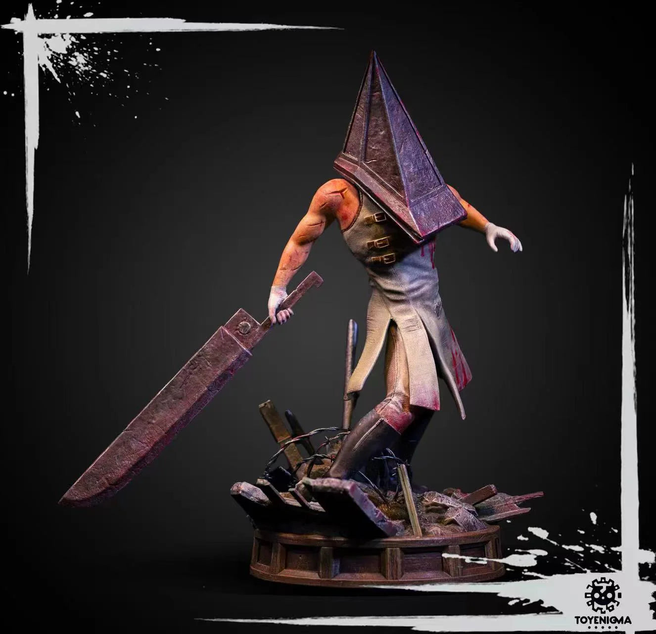 Toy Enigma - Pyramid Head