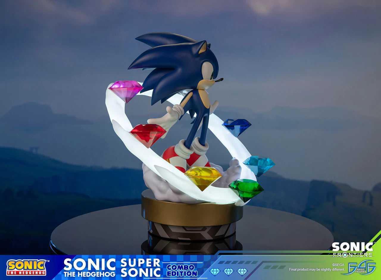 First 4 Figures - Sonic and Super Sonic