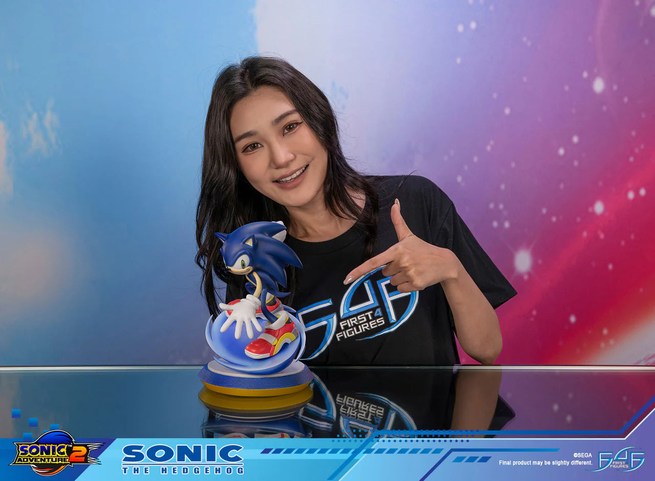 First 4 Figures - Sonic and Shadow