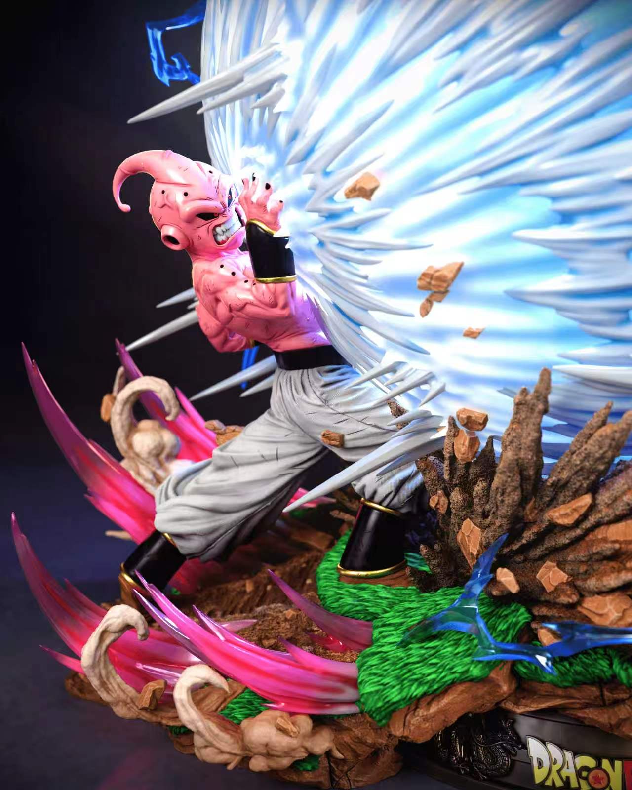 KDC - SSJ Goku vs Kid Buu