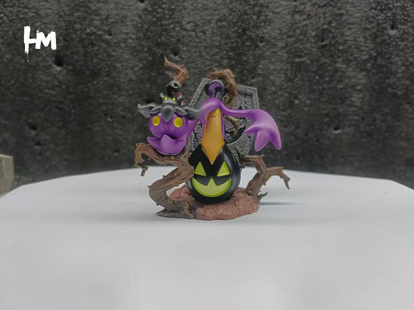 LM - Gourgeist and Pumpkaboo