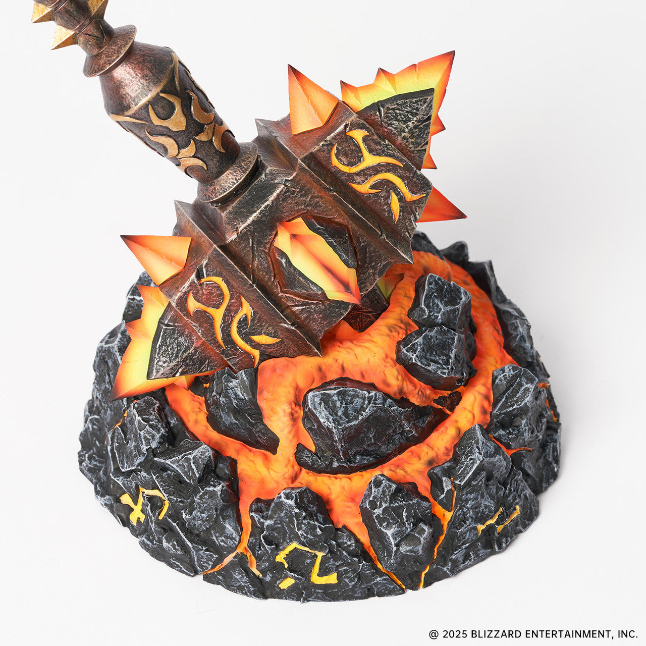 Blizzard Entertainment - Sulfuras Hand of Ragnaros