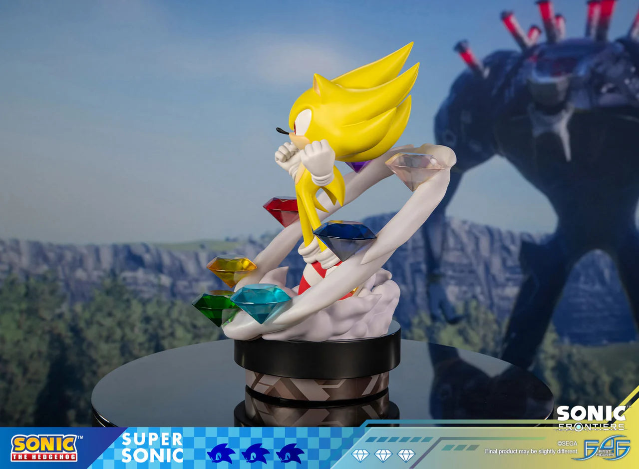 First 4 Figures - Sonic and Super Sonic