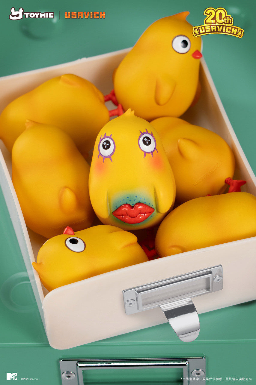 Toymie - Komanetsyn and Chicks