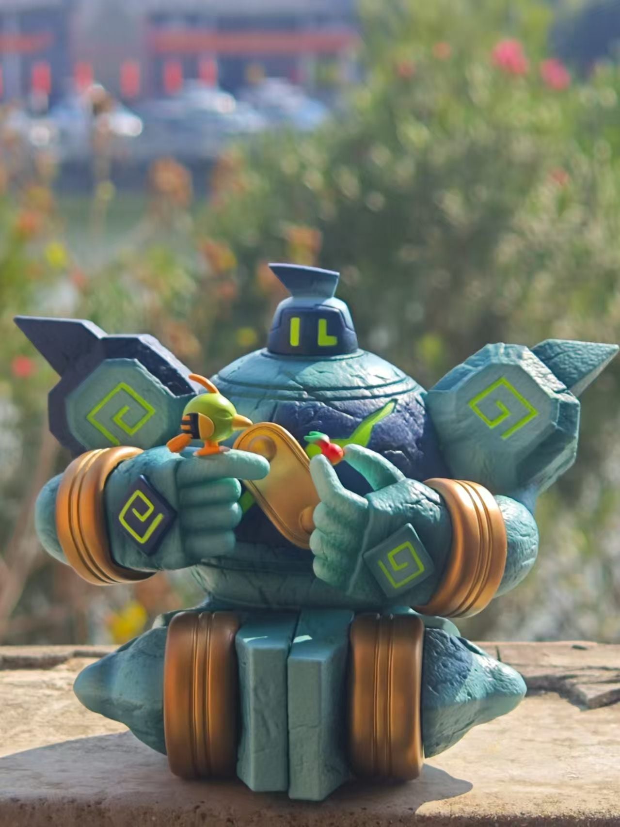 Zoo - Golurk and Natu