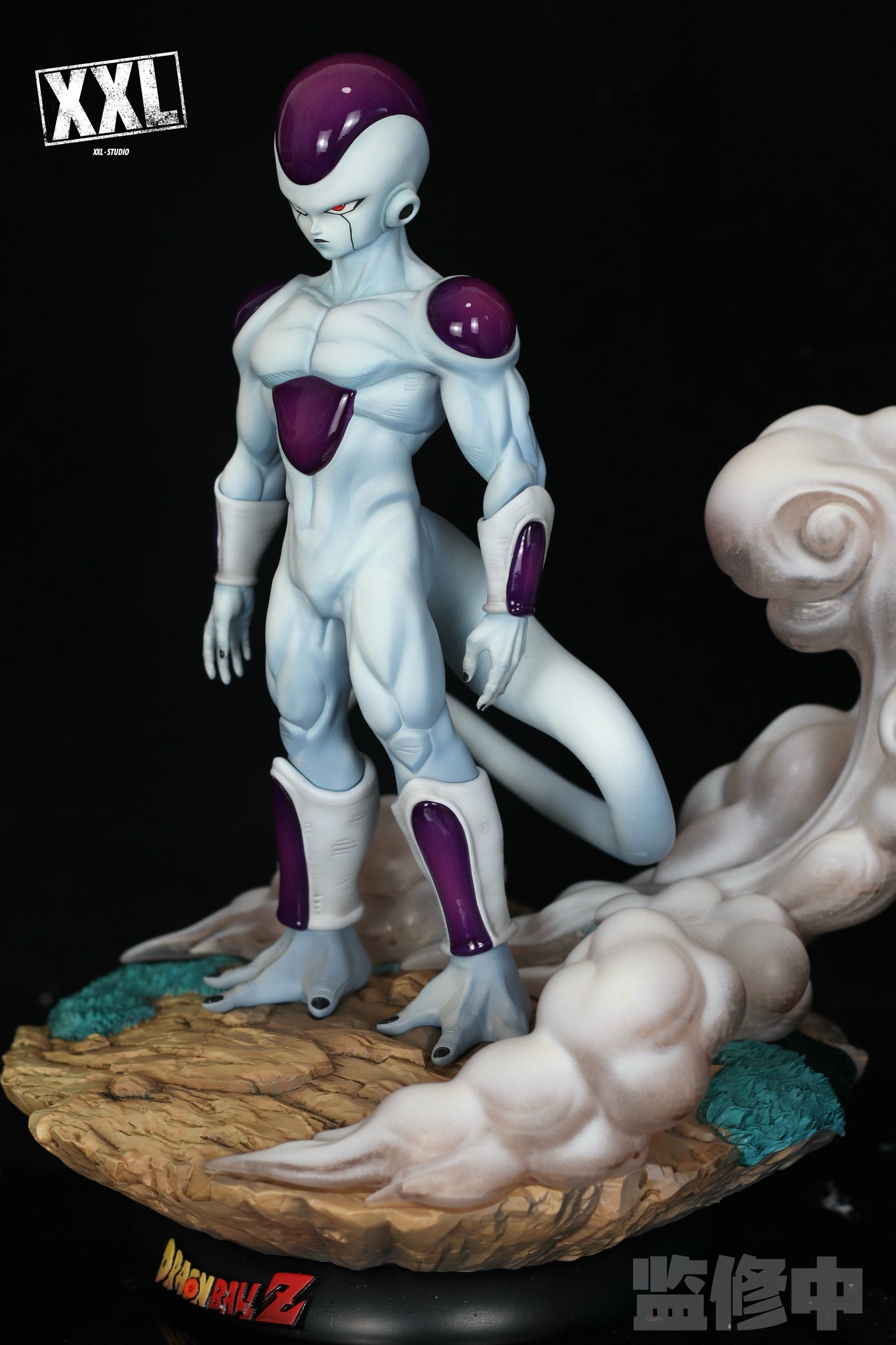 XXL - Frieza