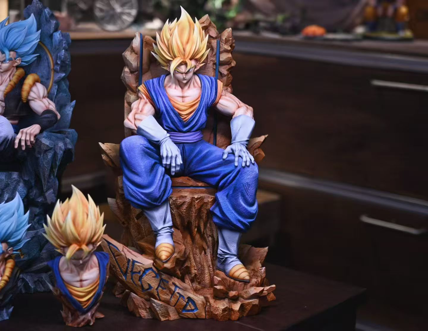 DW - Vegito and Gogeta