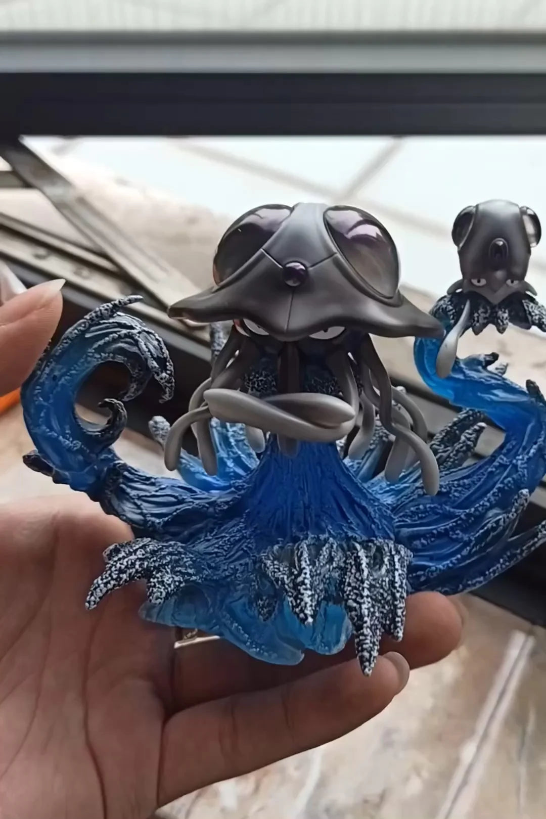 LM - Tentacruel and Tentacool