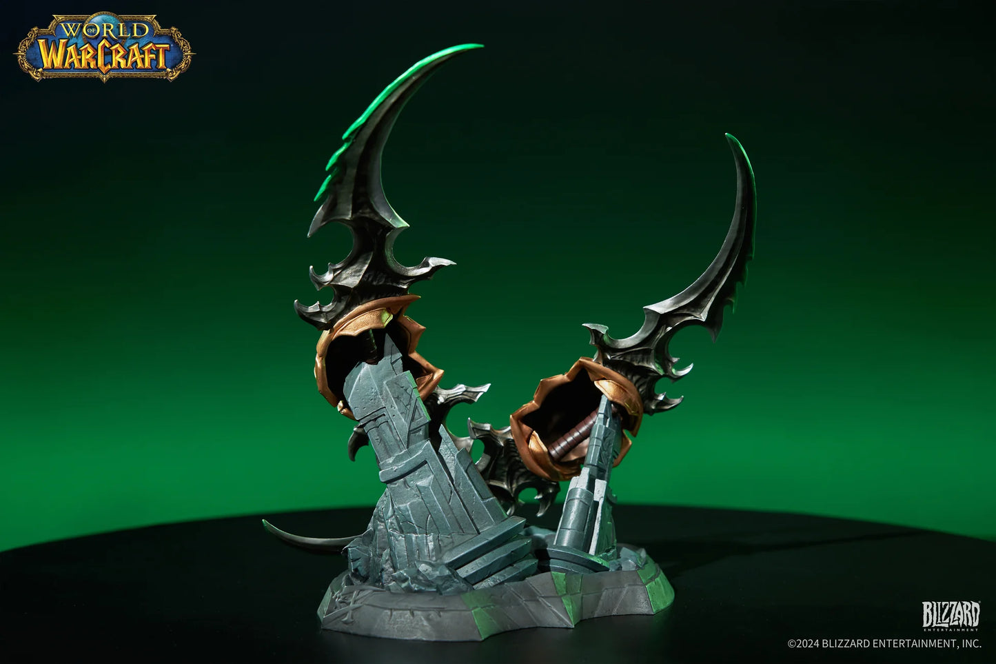 Blizzard Entertainment - Warglaive of Azzinoth