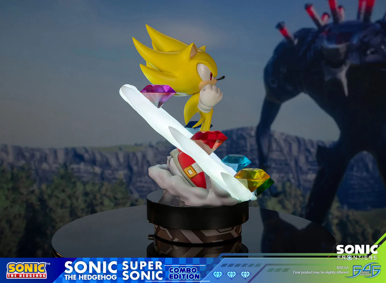 First 4 Figures - Sonic and Super Sonic