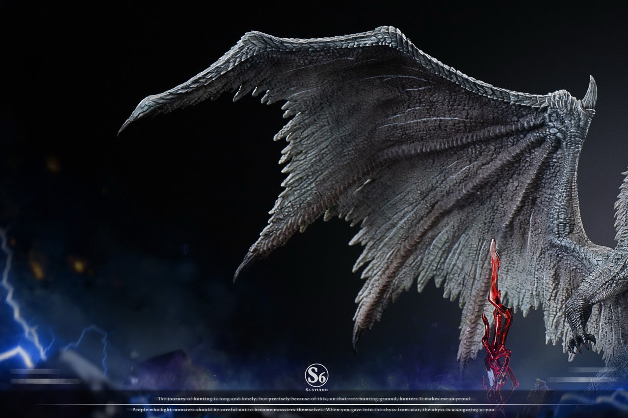 S6 - White Fatalis