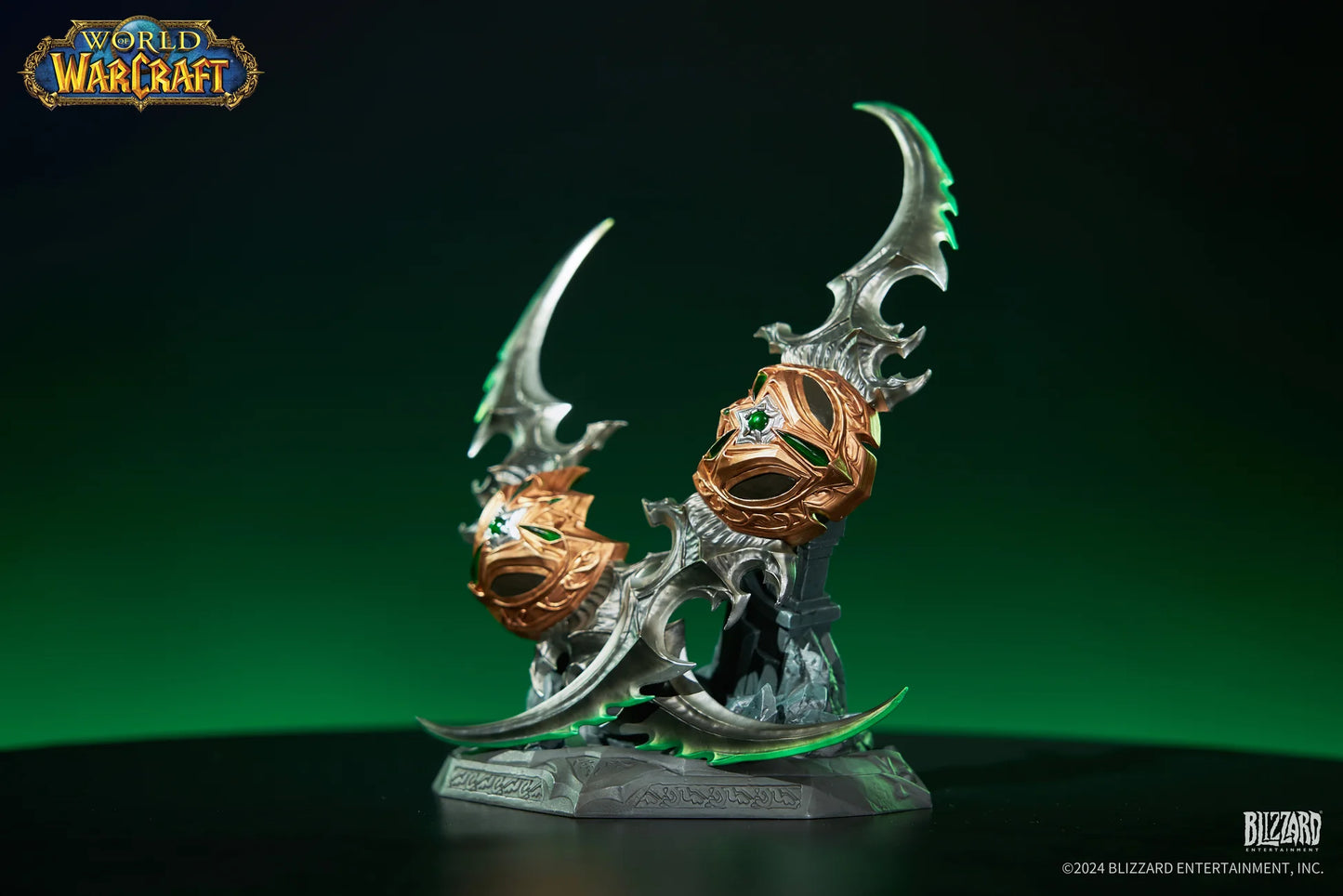 Blizzard Entertainment - Warglaive of Azzinoth