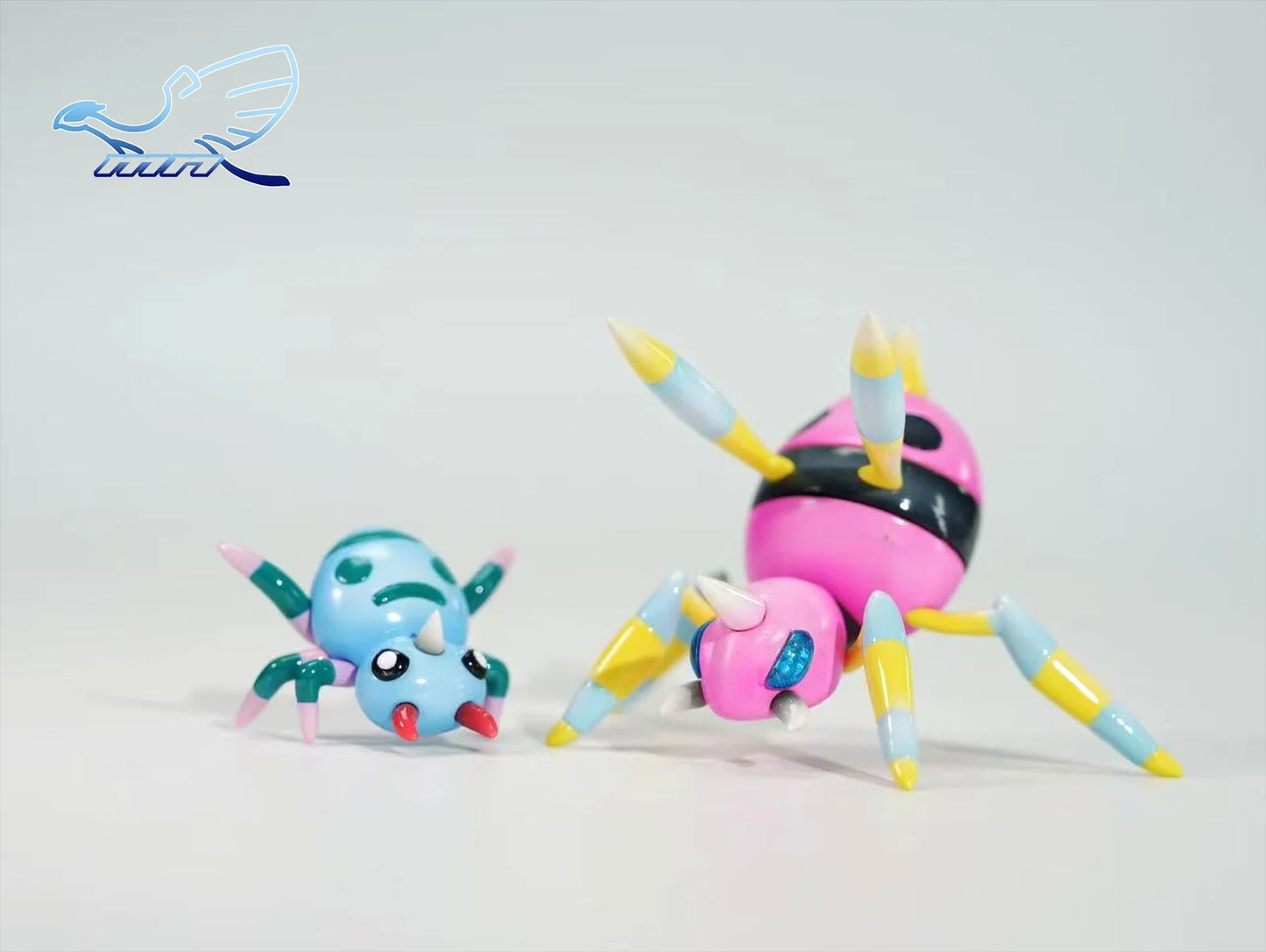 MN - Spinarak and Ariados