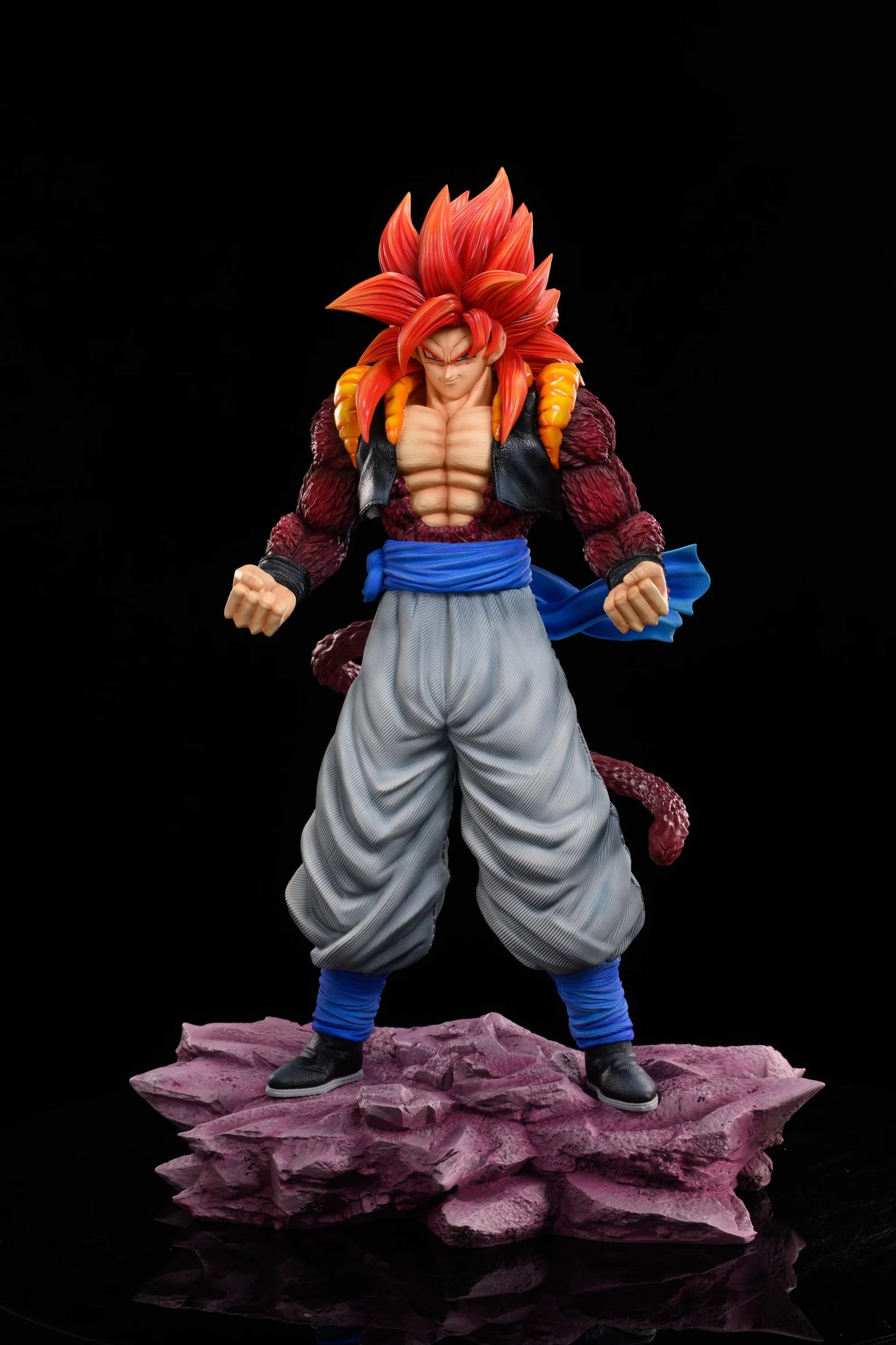 Fighting Spirit - SSJ4 Gogeta