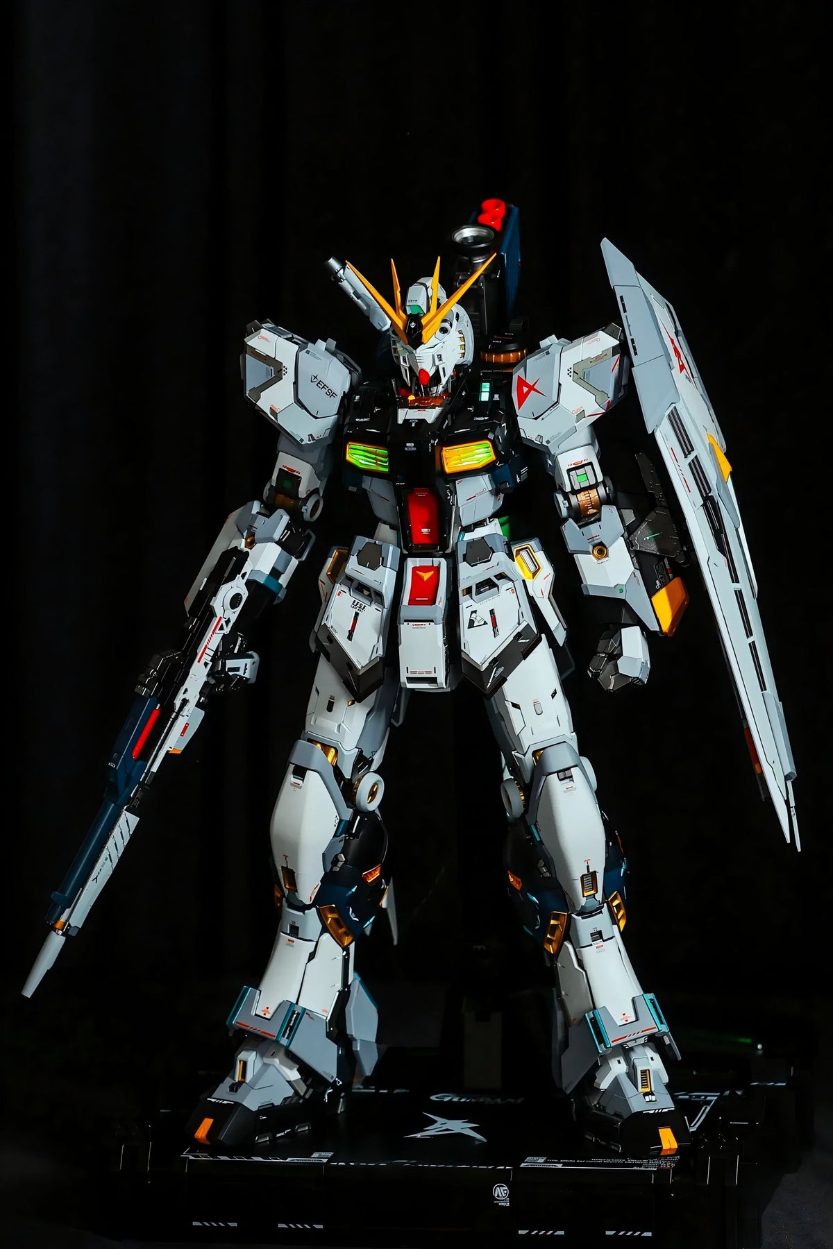 HH Mo Xing Gong Fang - RX-93 ν Gundam