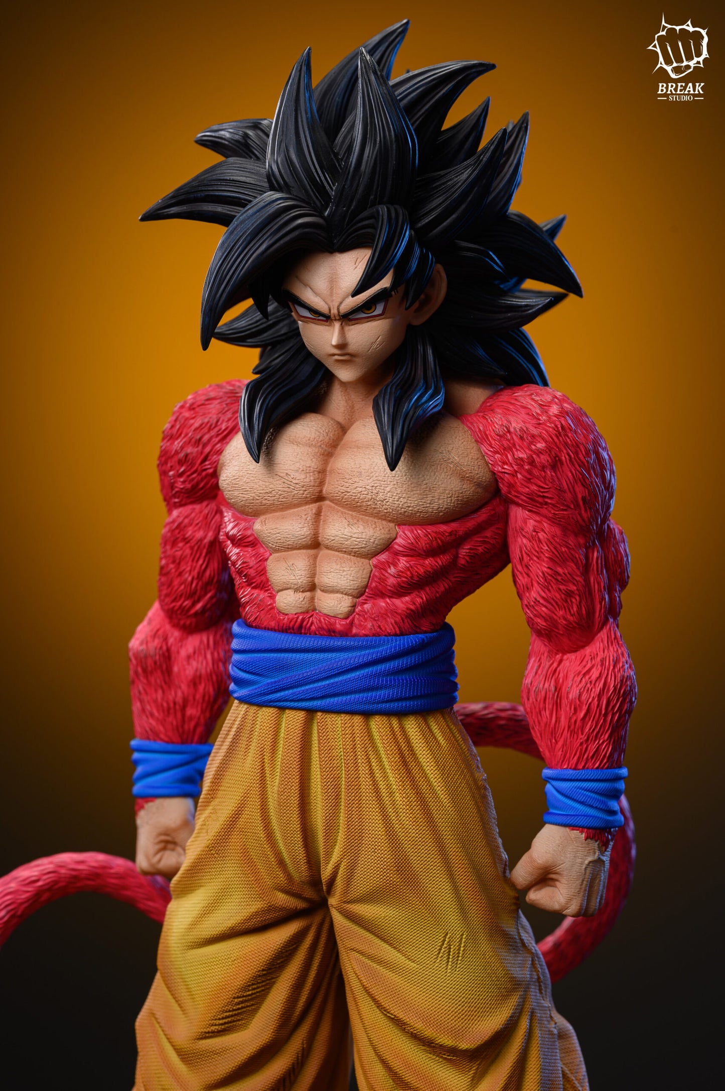 Break - SSJ4 Goku