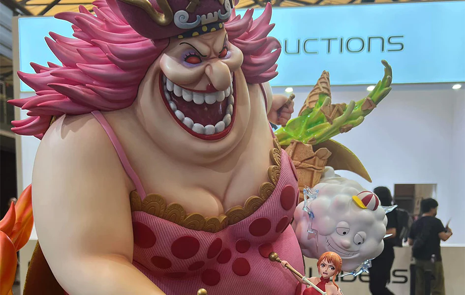Soul Wing Studio One Piece Big Mom and Nami Licensed Collectibles Statue
