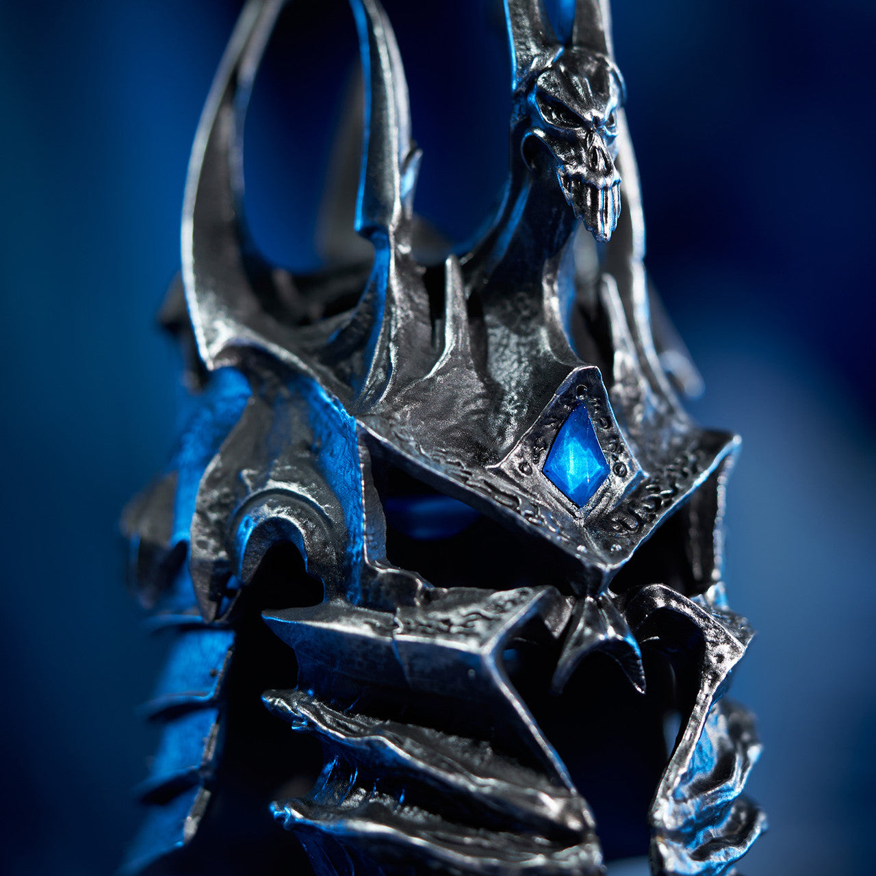 Blizzard Entertainment - Helm of Domination