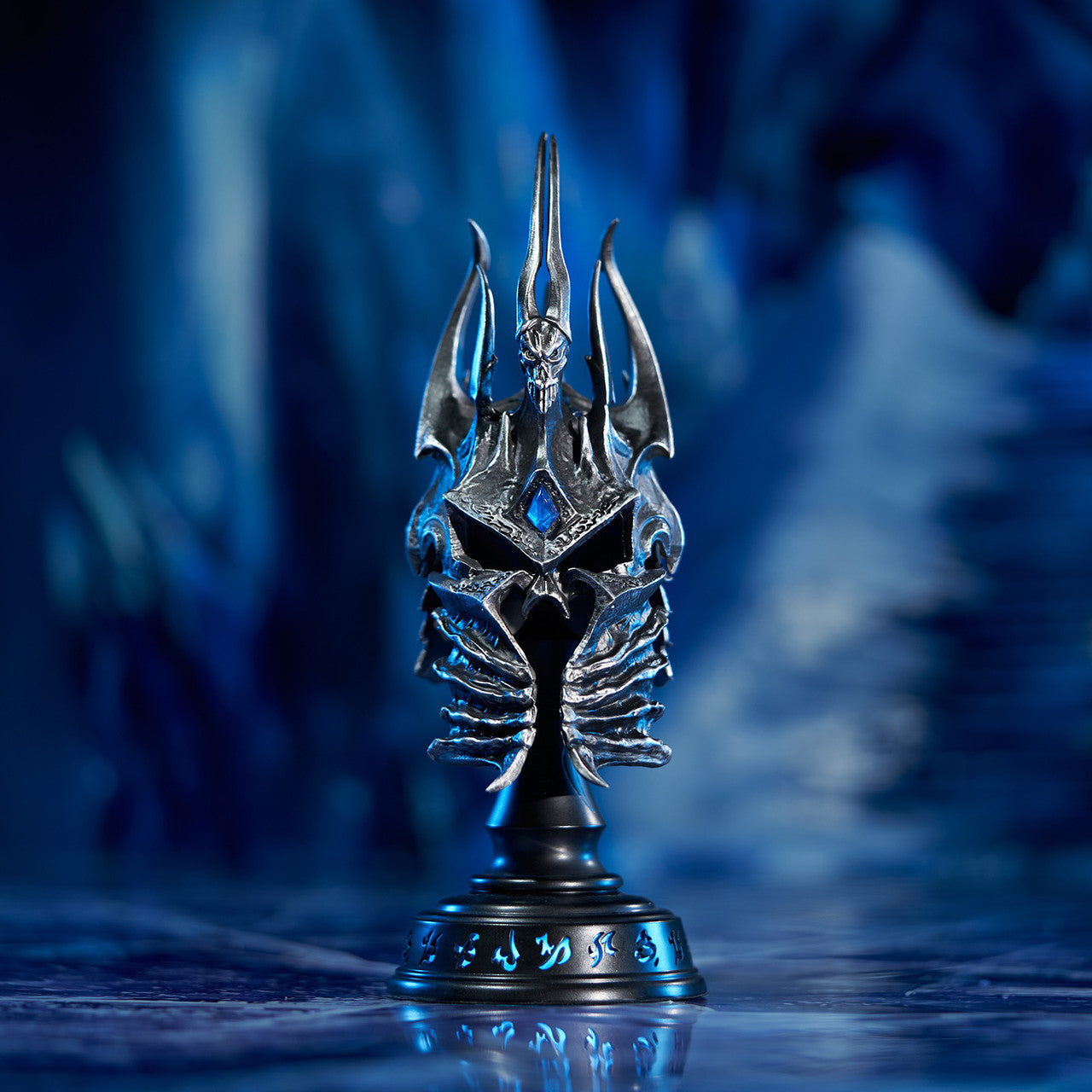 Blizzard Entertainment - Helm of Domination