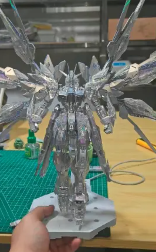 HH Mo Xing Gong Fang - Strike Freedom Gundam