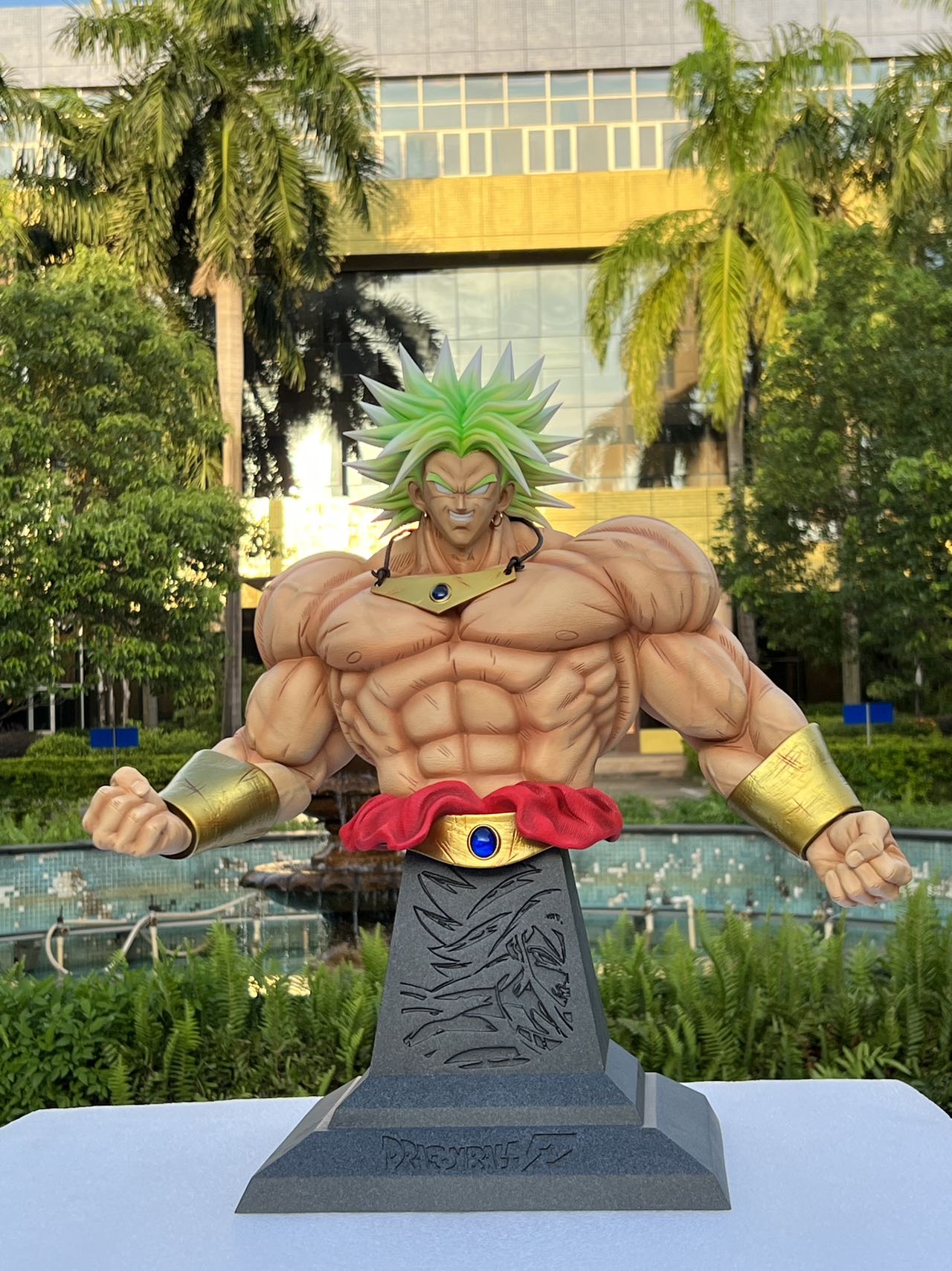 YunQi - Broly vs Goku – StatueCorp