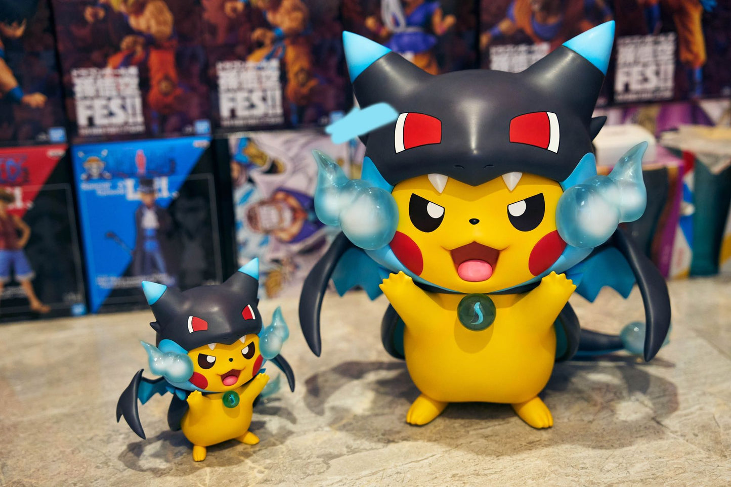 Infinite - Pikachu cos Mega Charizard X