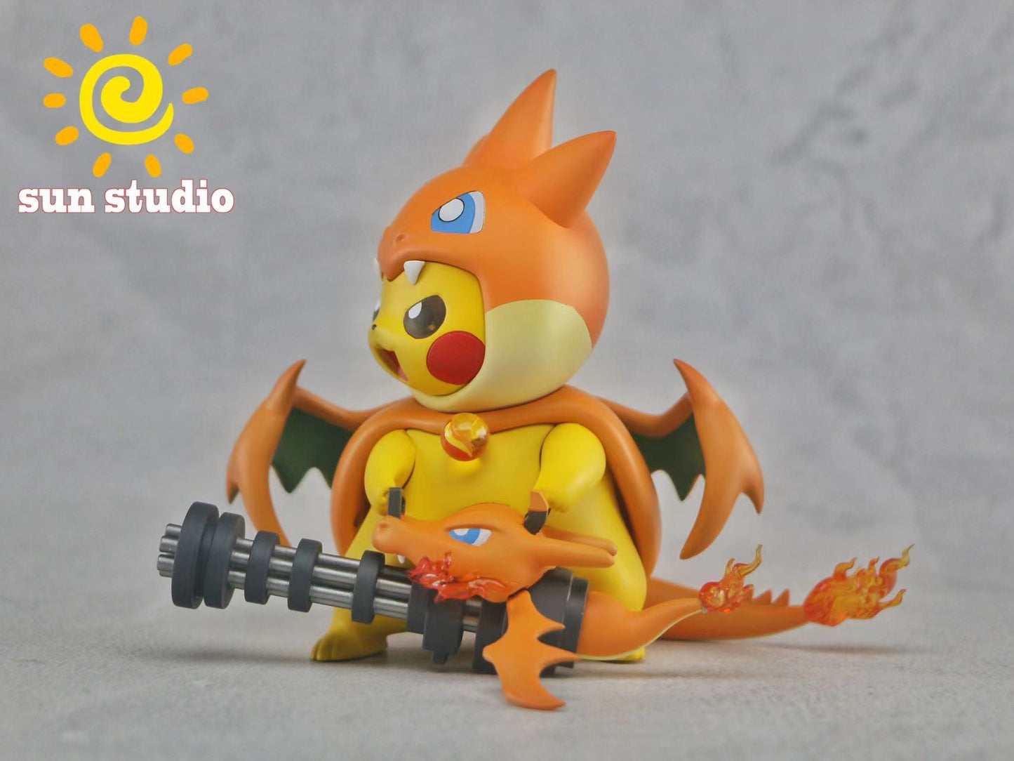 Sun - Pikachu cos Charizard X and Y