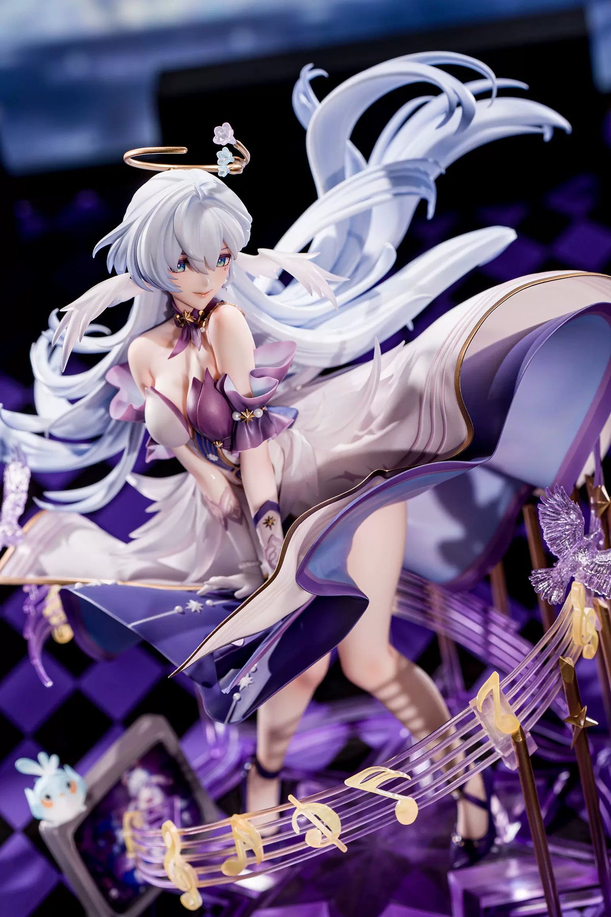 Flowing Light - Robin