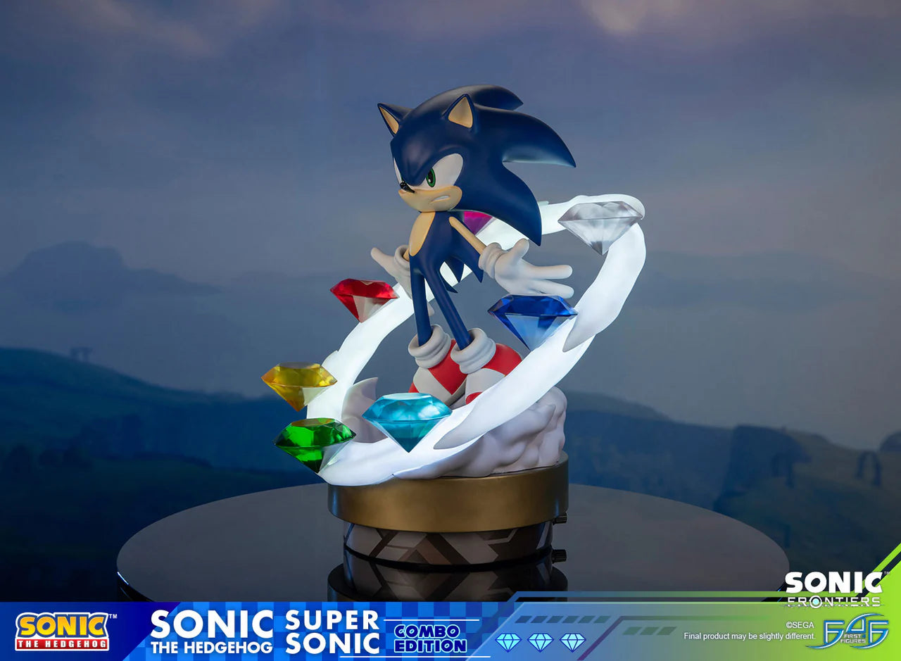 First 4 Figures - Sonic and Super Sonic