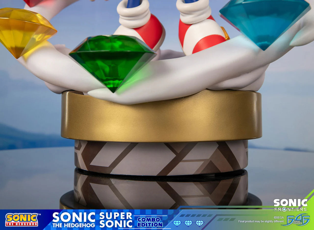 First 4 Figures - Sonic and Super Sonic