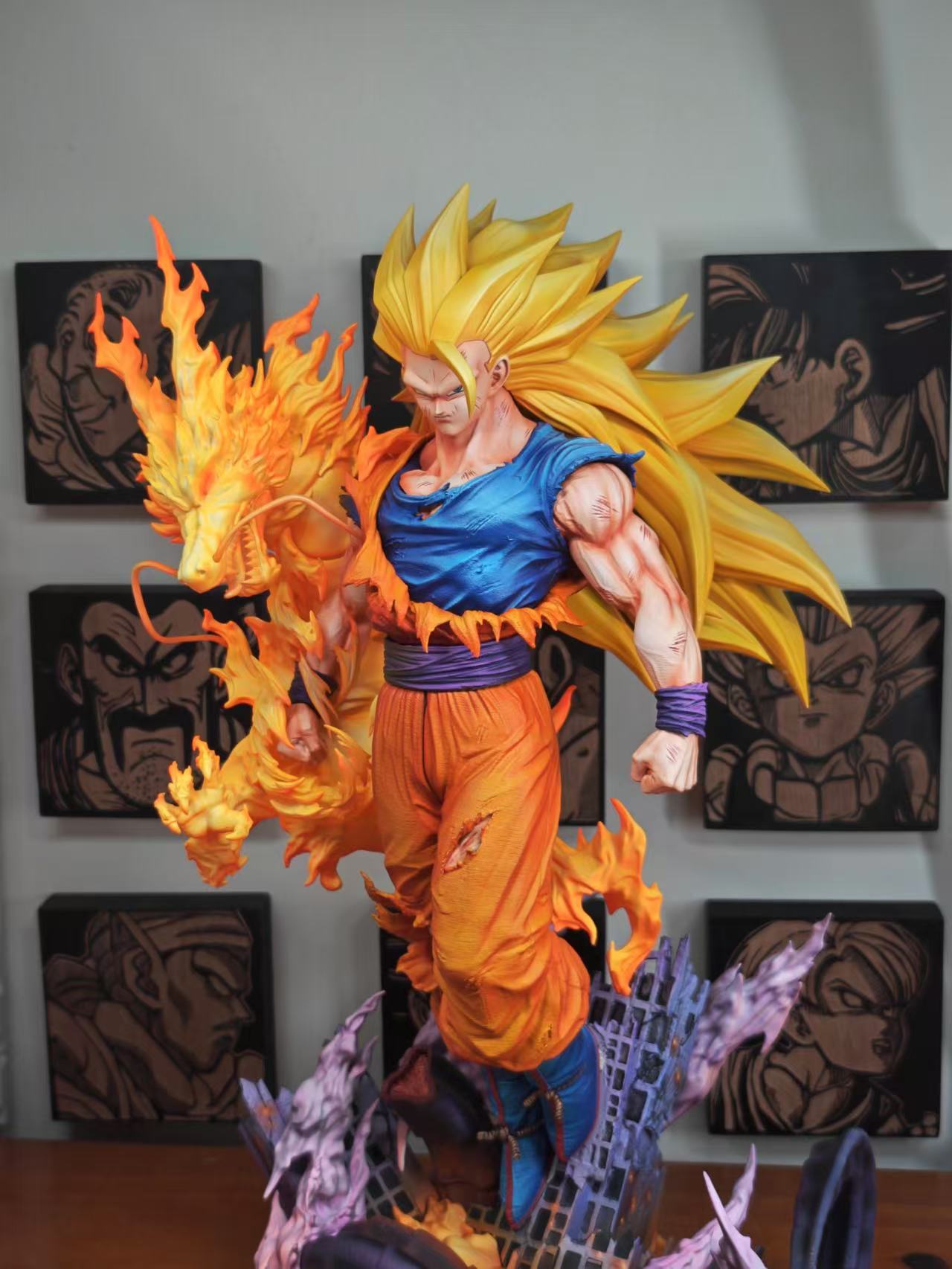 FXW - SSJ3 Dragon Fist Goku