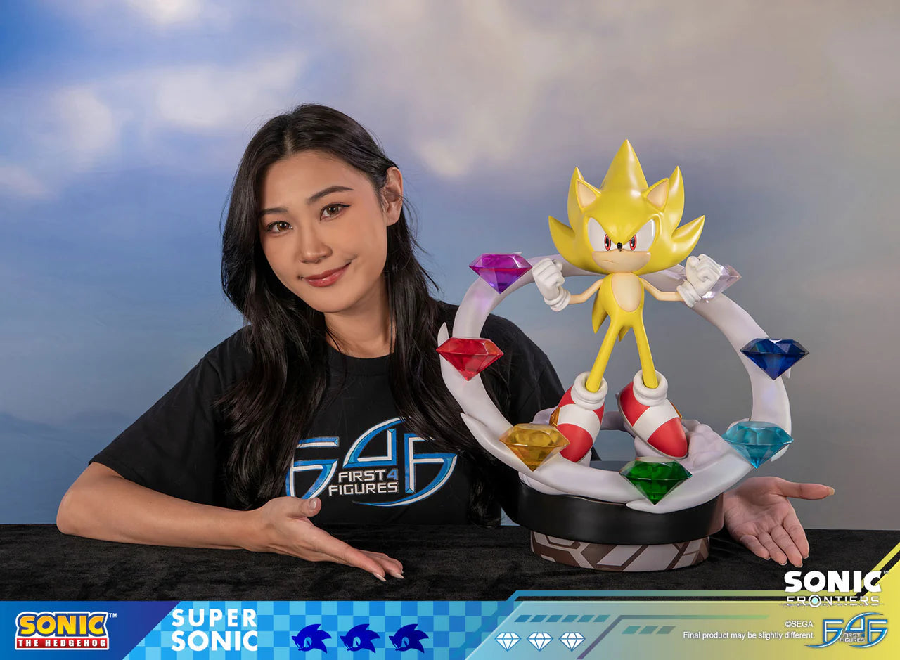 First 4 Figures - Sonic and Super Sonic