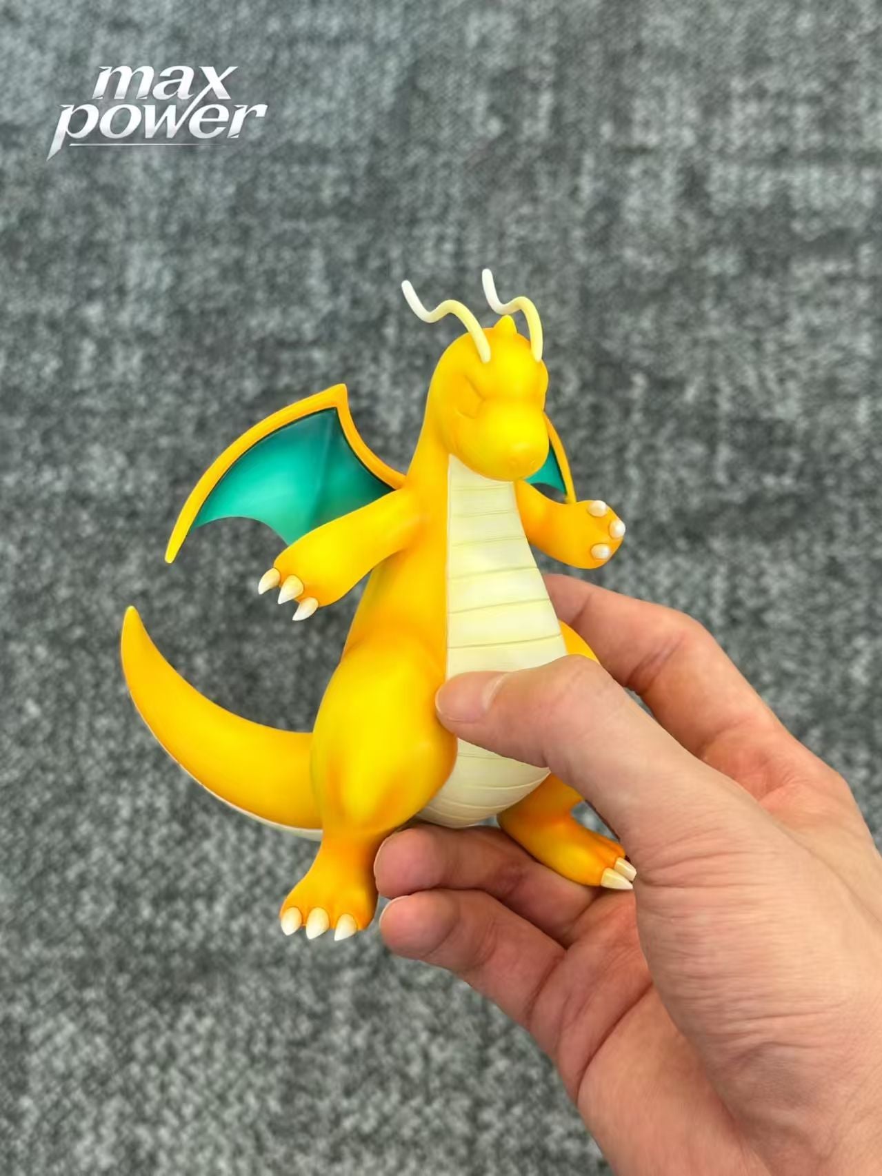 MAX - Dragonite