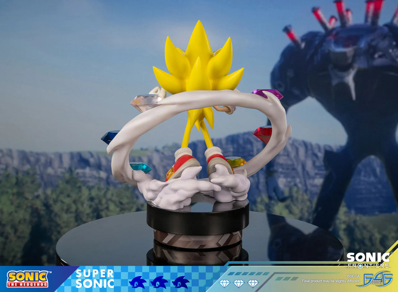 First 4 Figures - Sonic and Super Sonic