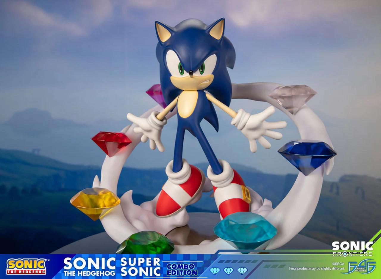 First 4 Figures - Sonic and Super Sonic