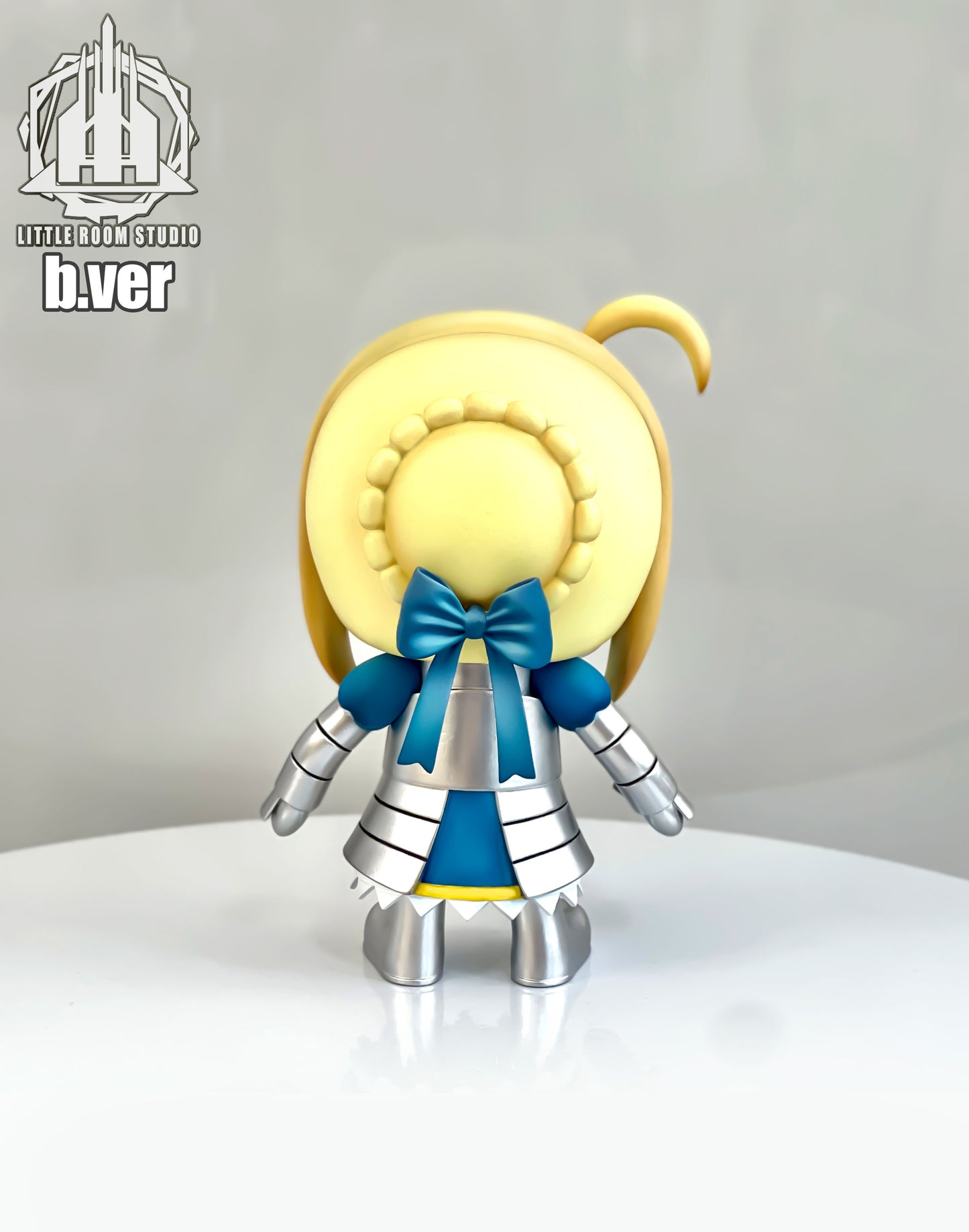 Little Room - Saber