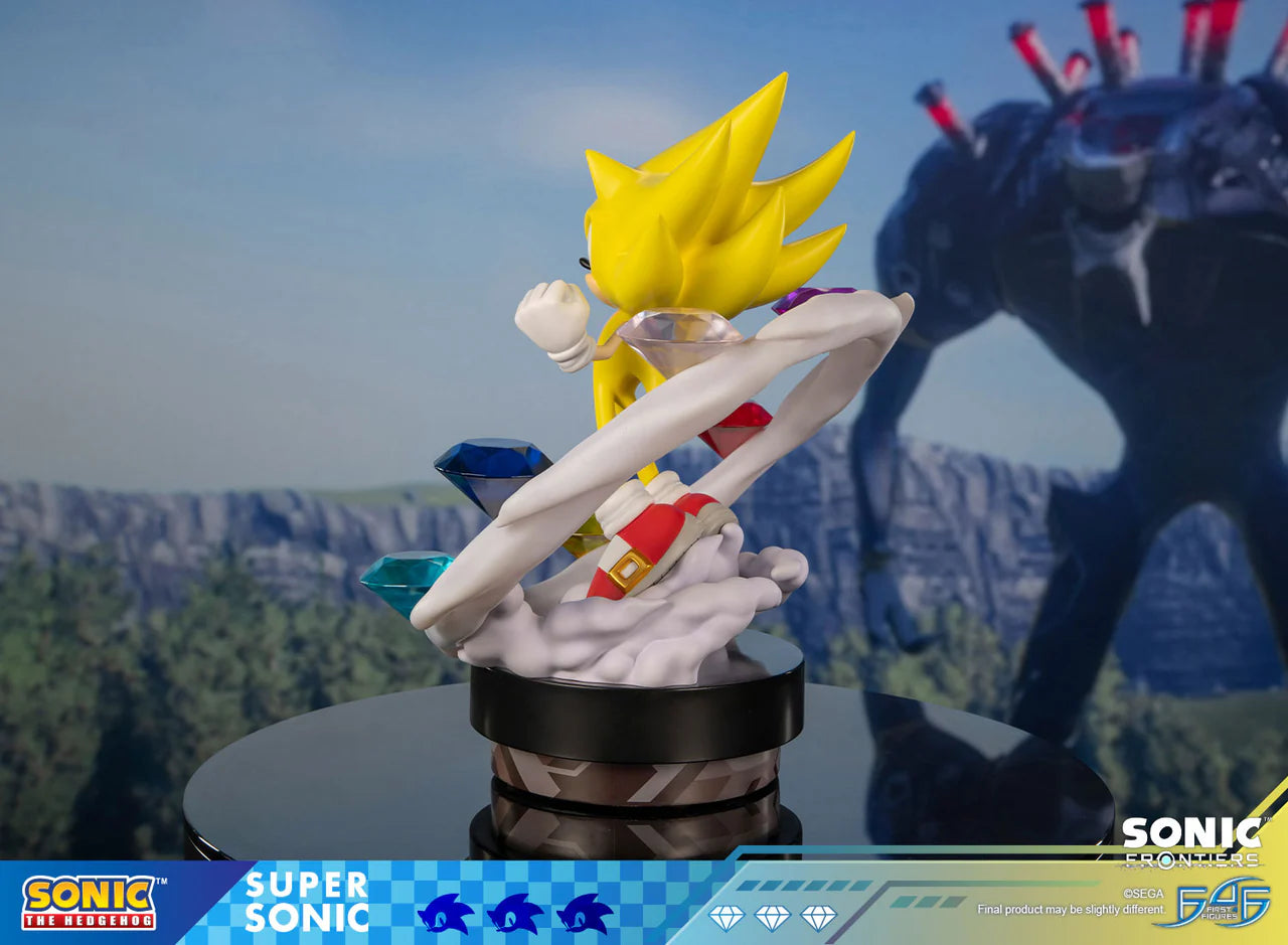 First 4 Figures - Sonic and Super Sonic