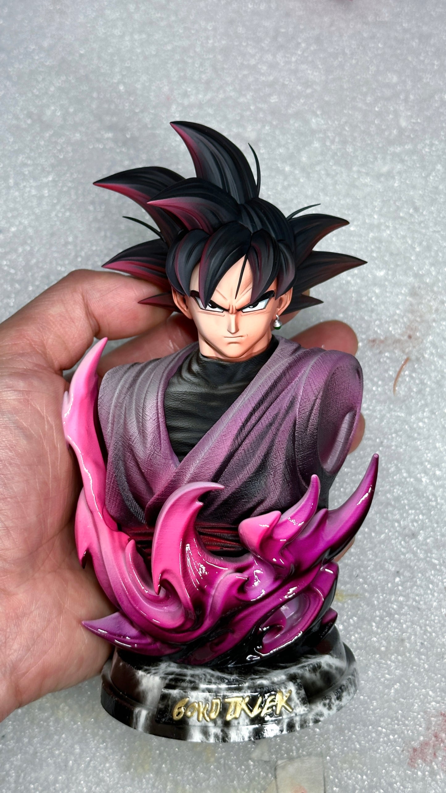 JW - Rose Goku Black