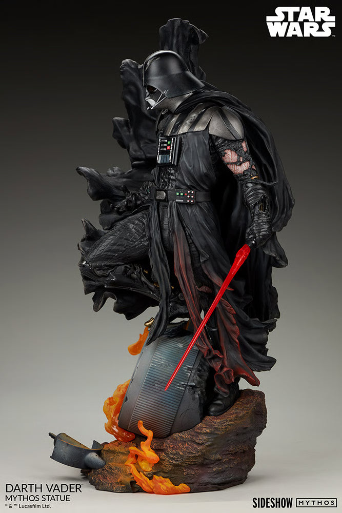 Sideshow Collectibles - Darth Vader