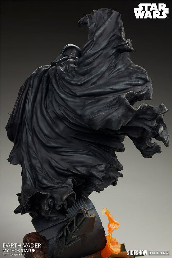 Sideshow Collectibles - Darth Vader
