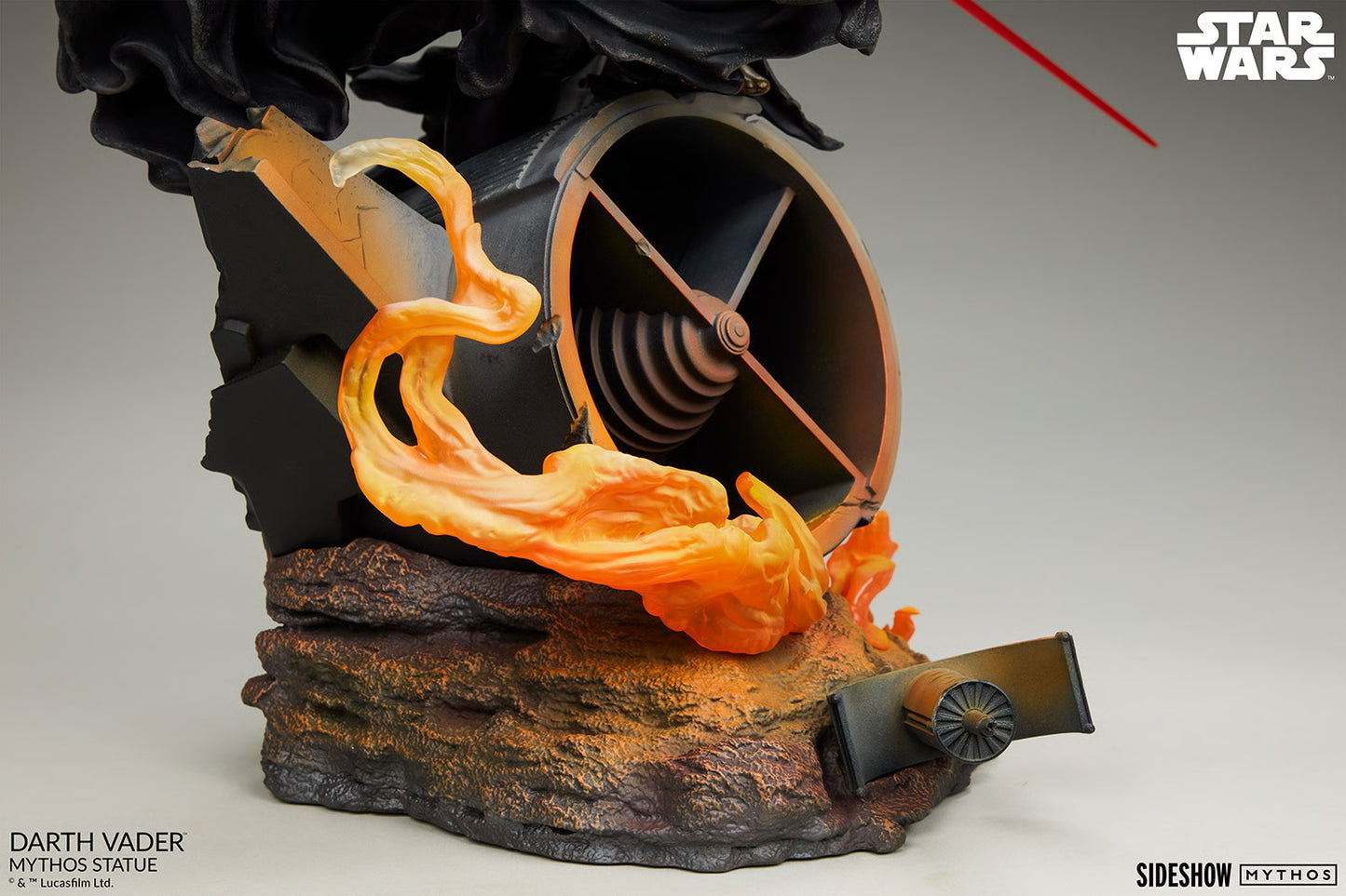 Sideshow Collectibles - Darth Vader