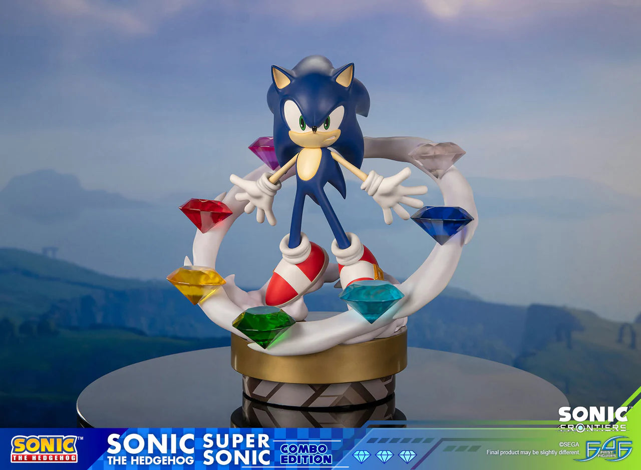 First 4 Figures - Sonic and Super Sonic
