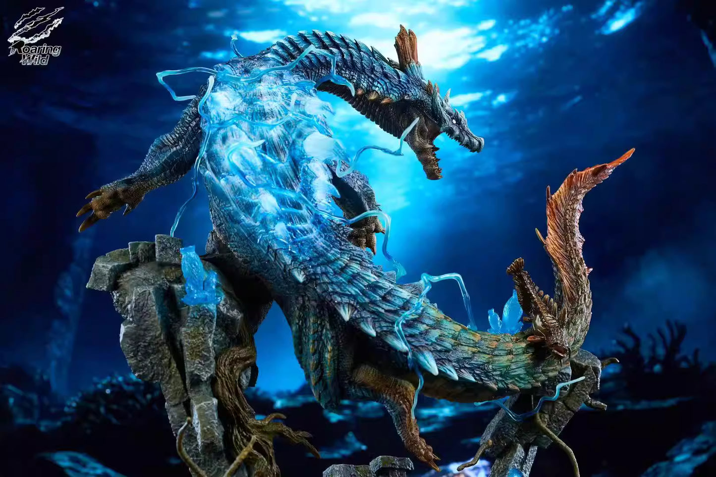 Roaring Wild - Lagiacrus﻿ and Abyssal Lagiacrus﻿