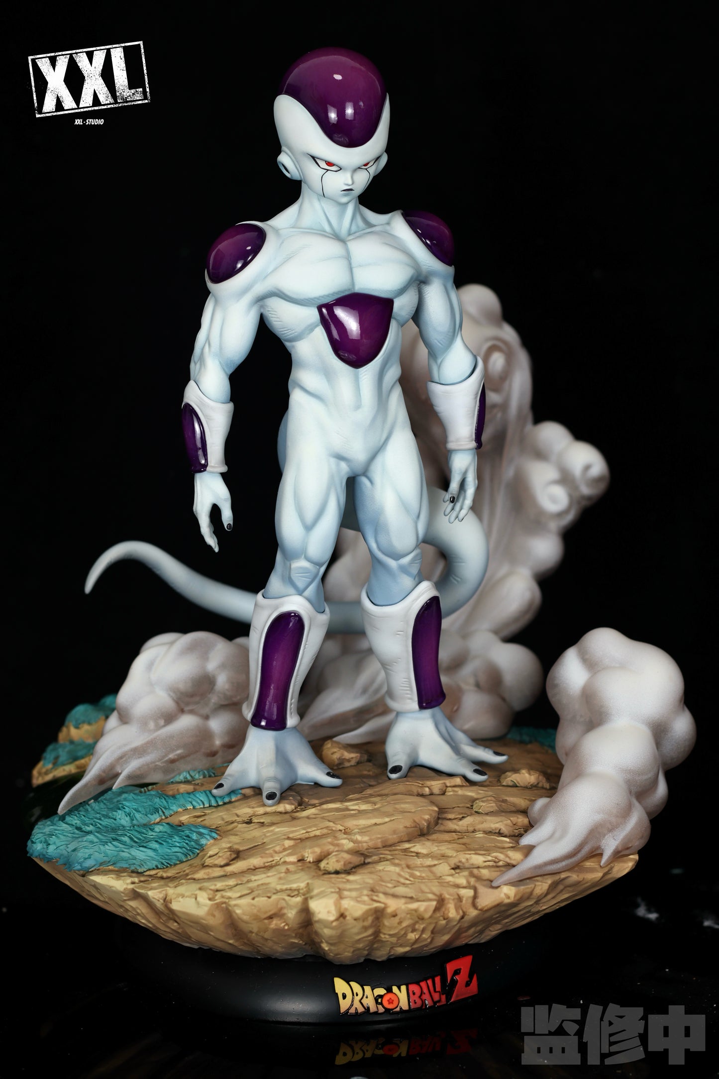 XXL - Frieza