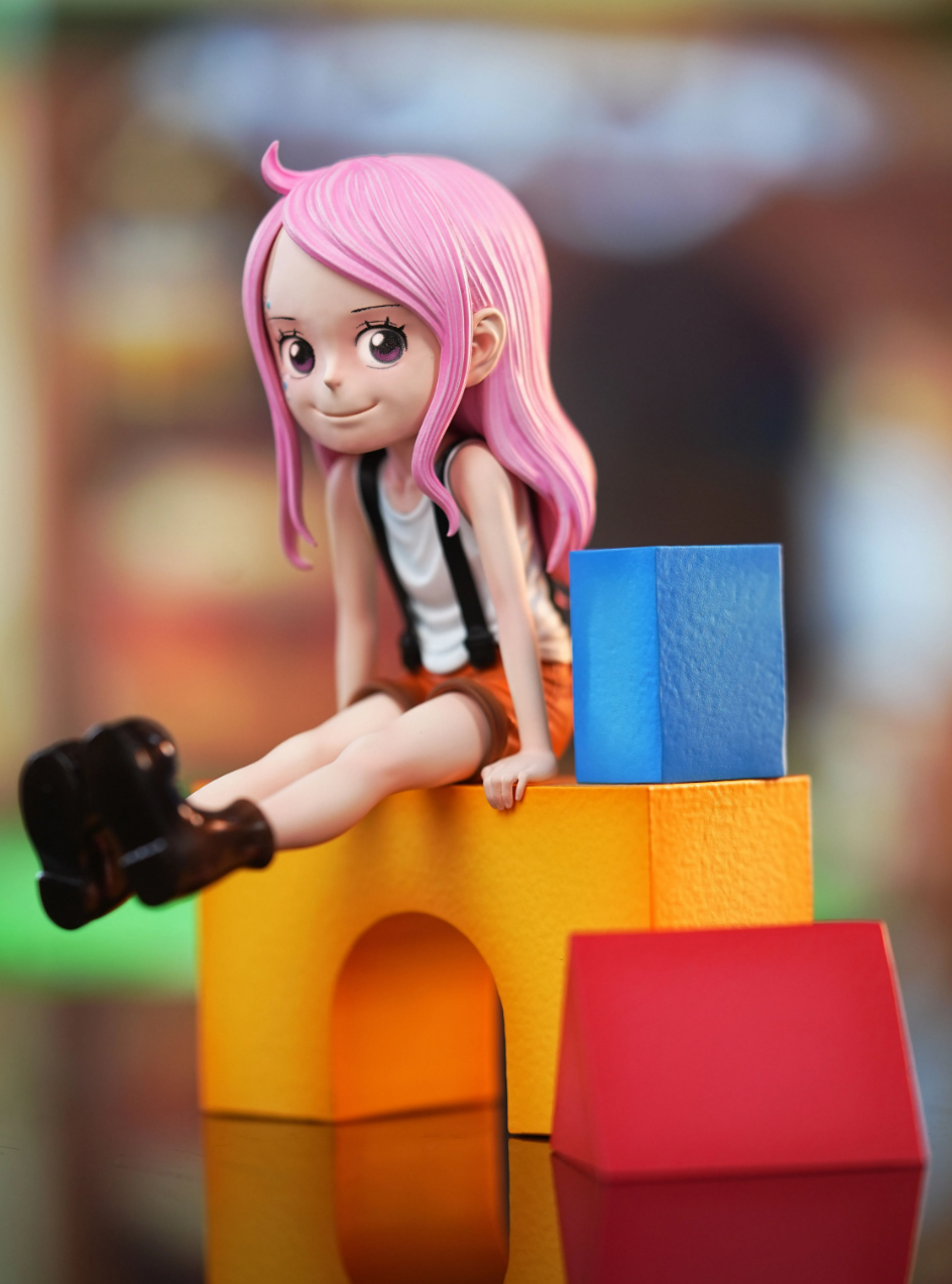 Glitter - Kuma and Jewelry Bonney