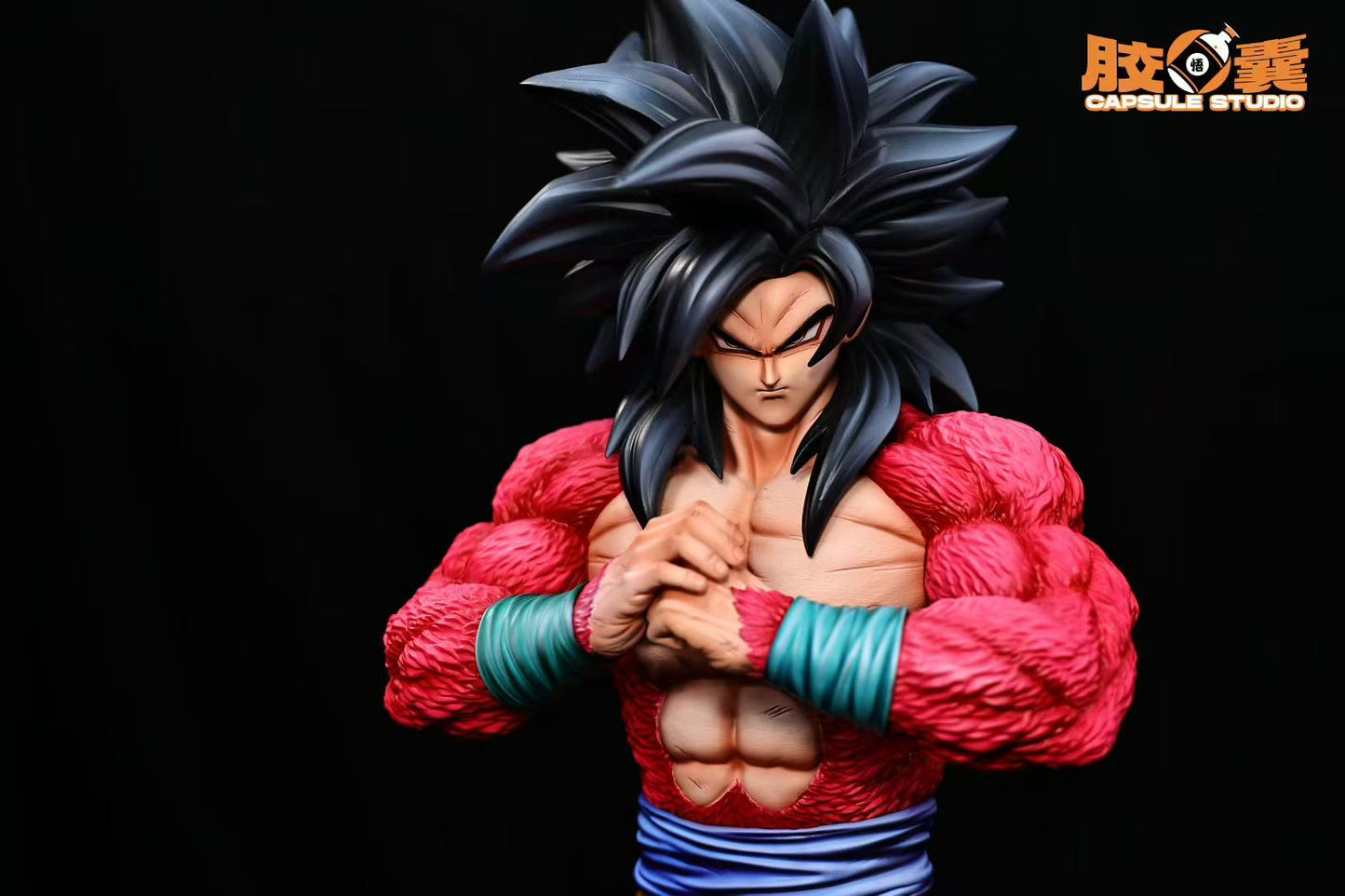Capsule - SSJ4 Goku