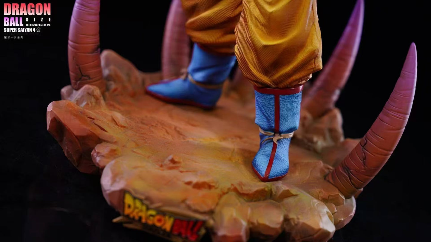 XG - SSJ4 Goku