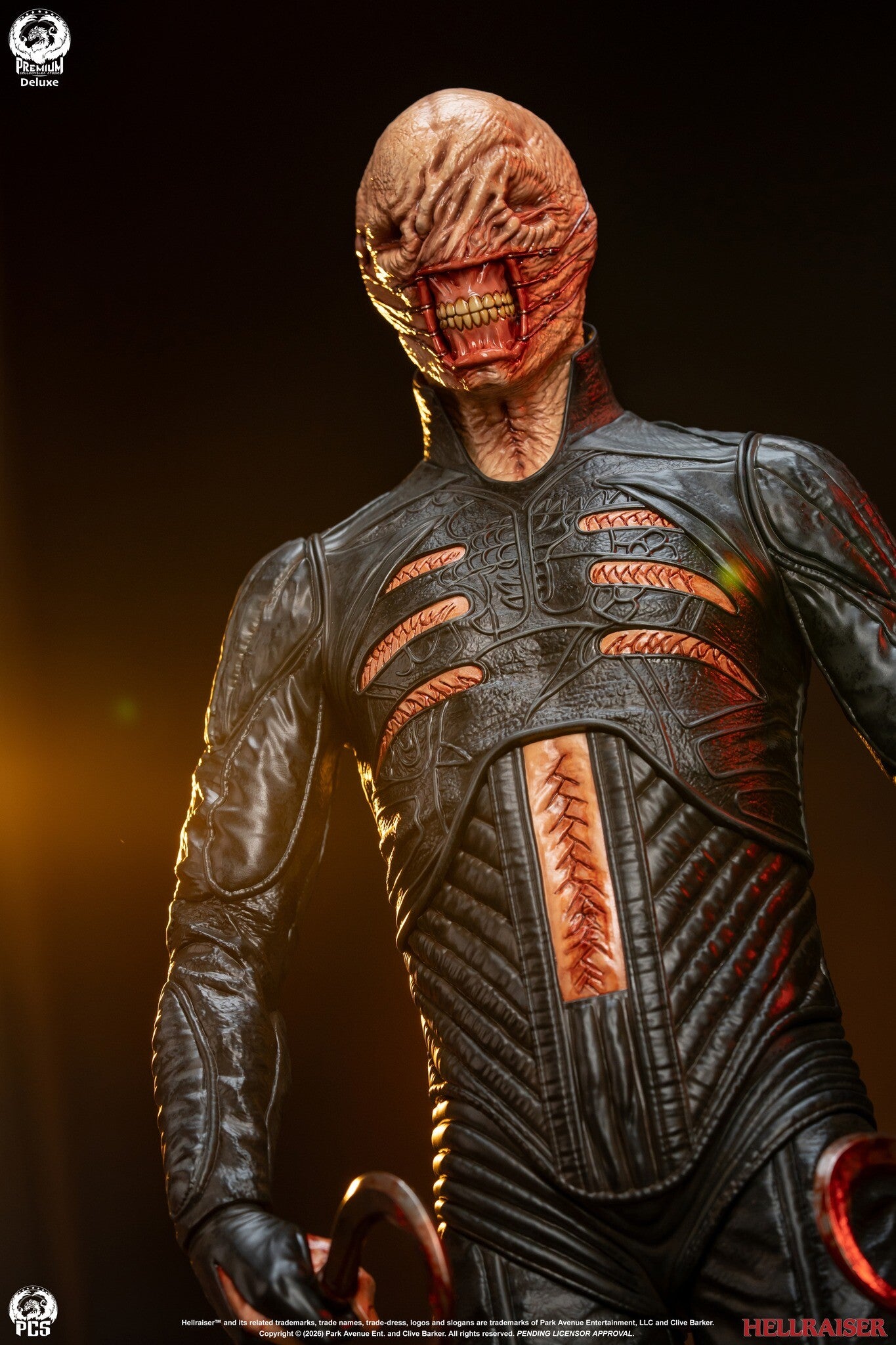 Premium Collectibles - Chatterer