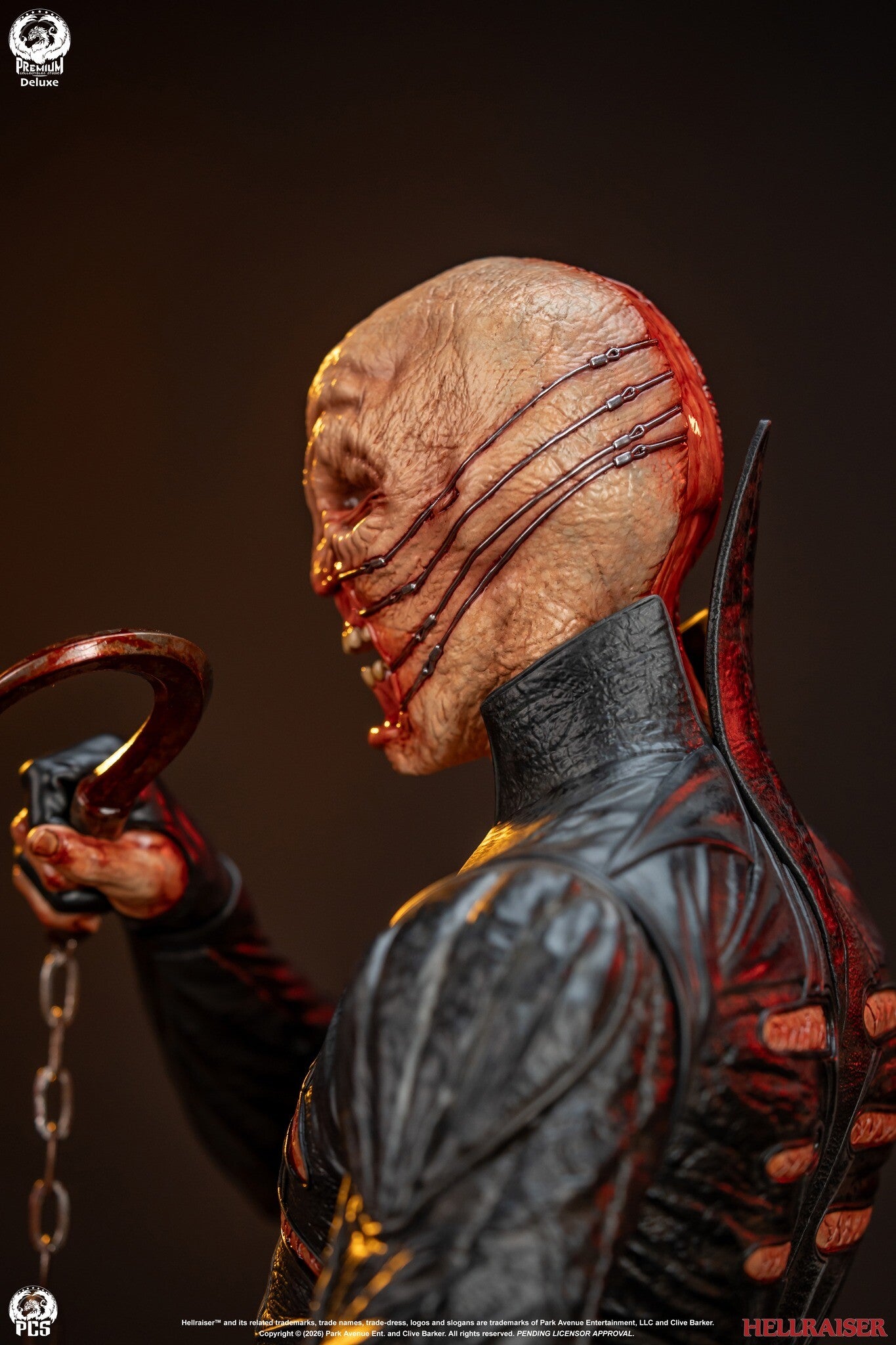 Premium Collectibles - Chatterer